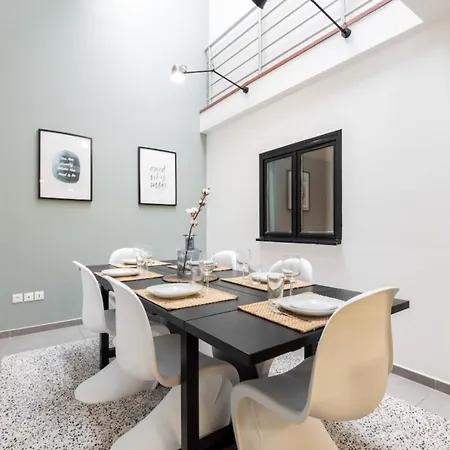 Centre - Beautiful 4 Bedroom Apartment! * Lille